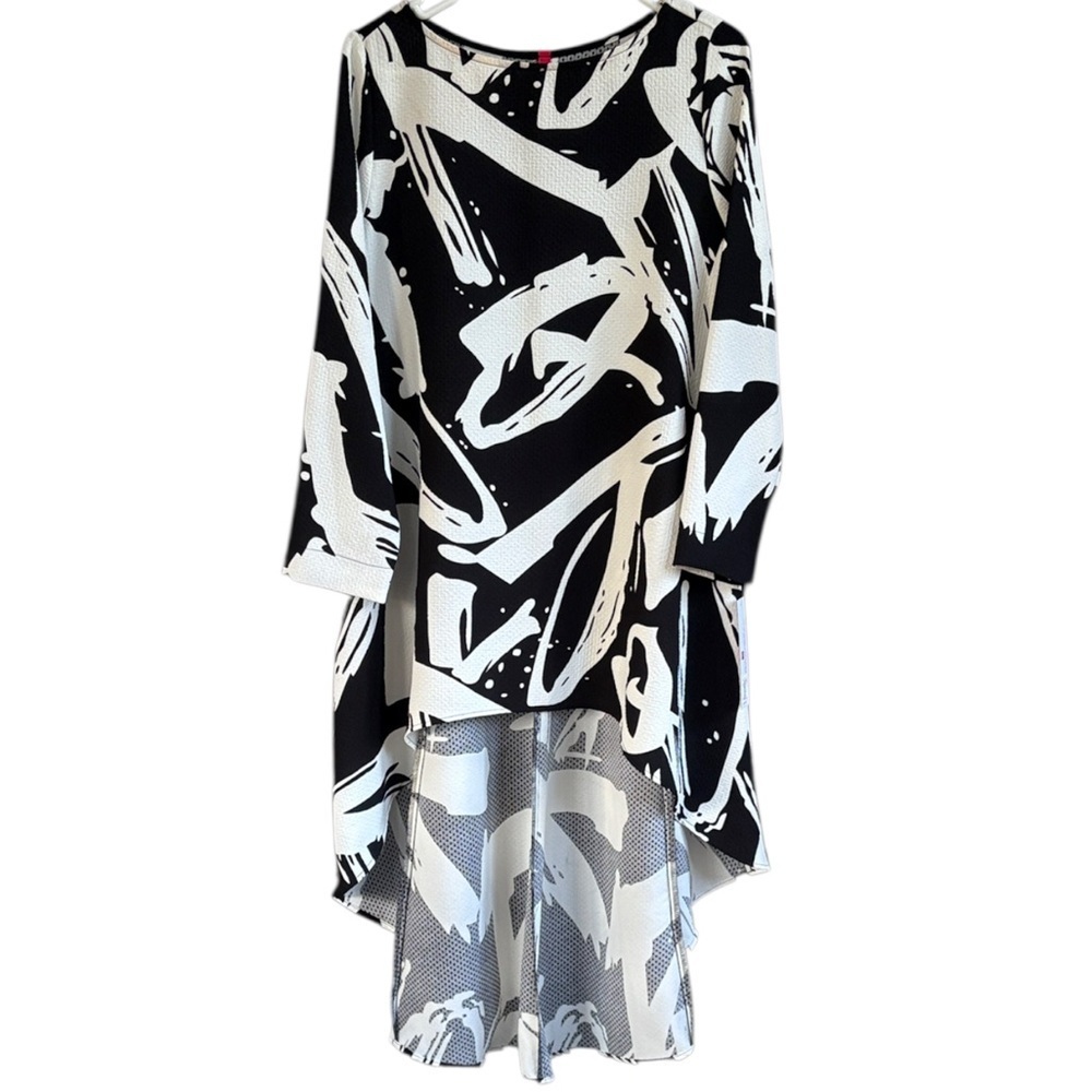 NWT IC by Connie K Black White Abstract High Low Hem Tunic Dress / Top Medium